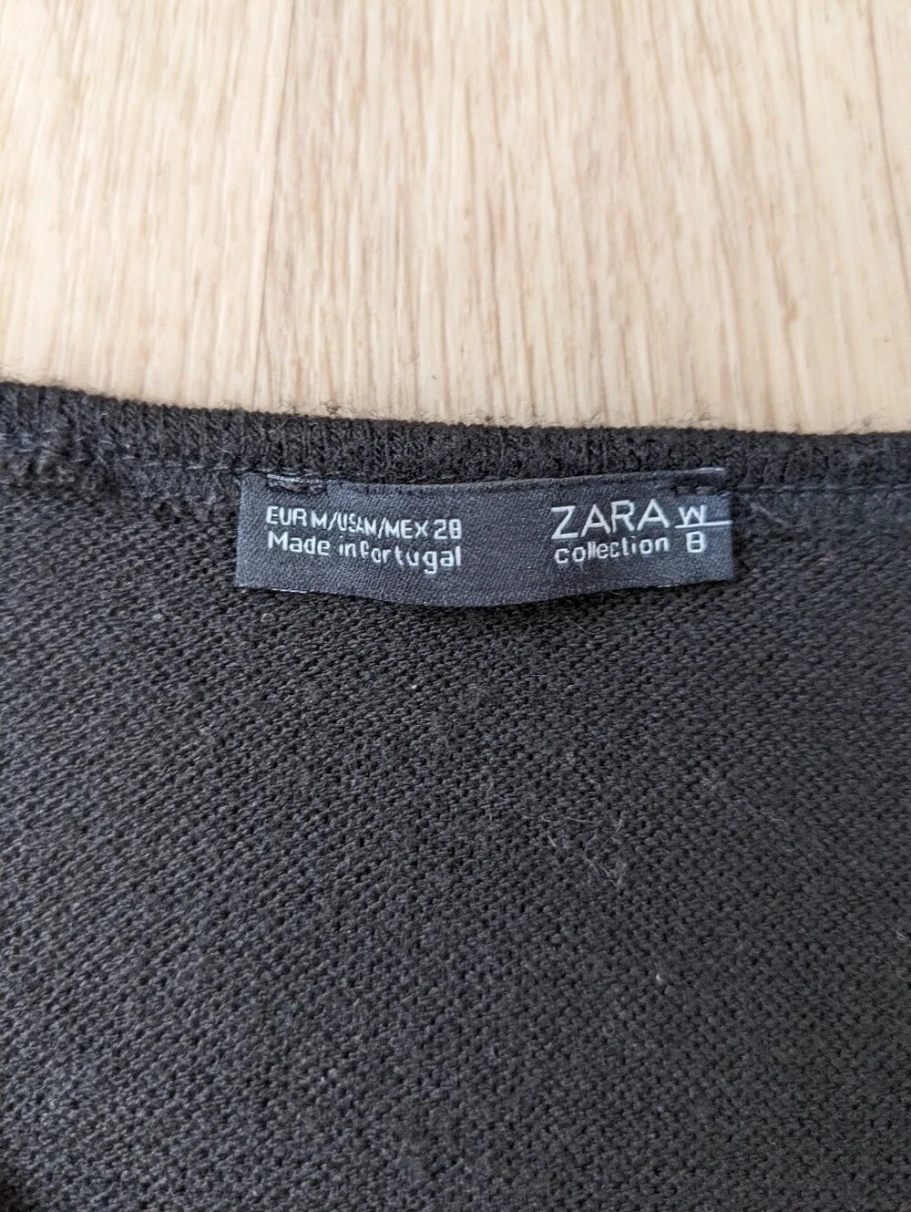 ZARA Black Knit Cropped Round Neck Pullover Sweater Lace Hem Long Sleeve M